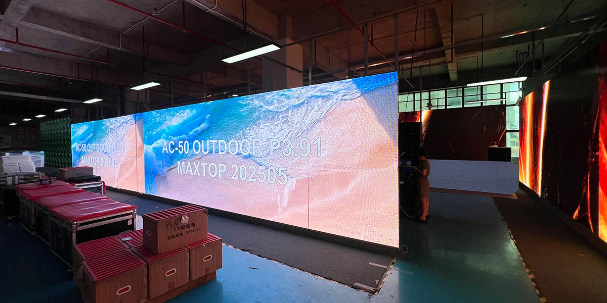 AC-50 Outdoor P3.91 LED Screen